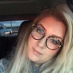 Meet your Posher, Serean